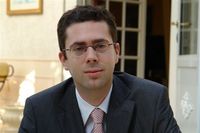 Nicolas Bouzou