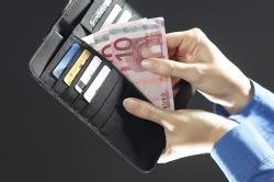 First Data International et NCS concluent un partenariat stratégique pour offrir des services de paiement mobile novateurs dans le monde entier