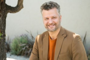 Lydia Solutions, ouverture du premier café Sumeria à Paris