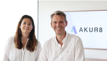 Brune de Linares, Chief Client Officer et cofondatrice d'Akur8 et Samuel Falmagne, CEO et cofondateur d'Akur8