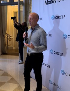 ADAN : Faustine Fleuret sur le point de quitter la Présidence de l&rsquo;association des professionnels du Web3 ?